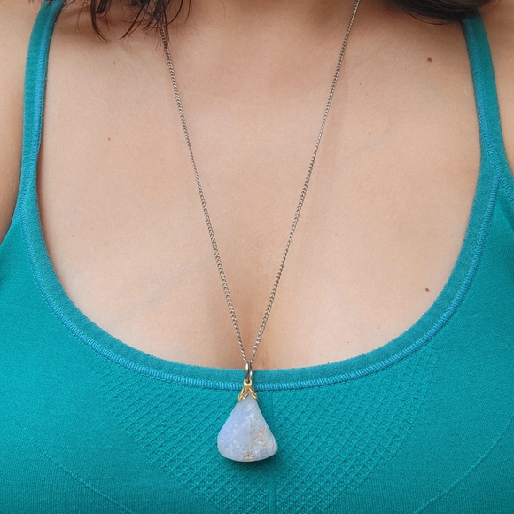 Vintage Stone Necklace - Picture 3 of 7